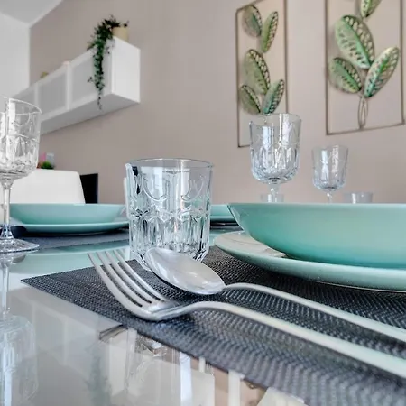 Style And Comfort X5-smart Tv-air Conditioning Апартаменты *